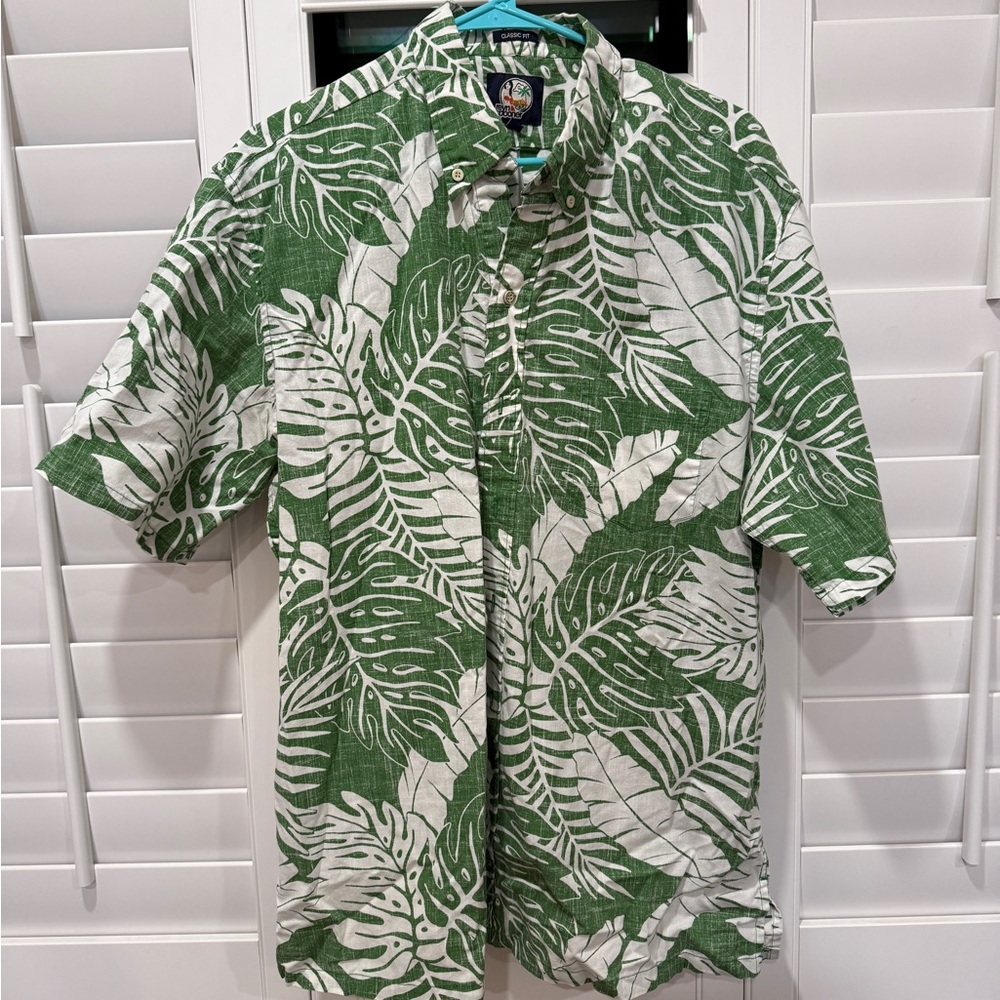 Reyn Spooner Green and White Tropical Leaf Shirt